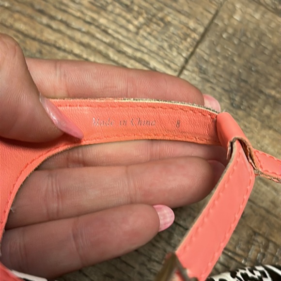 Dolce Vita | DV8 Neon Coral & Geometric Gladiator Sandals 8 - Picture 7 of 10